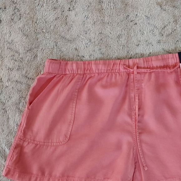 Women's Shorts Size XXL New From Gap - Picture 3 of 9